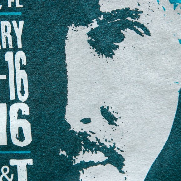 2016 Garth Brooks Trisha Yearwood Tour T-Shirt - Picture 5 of 5